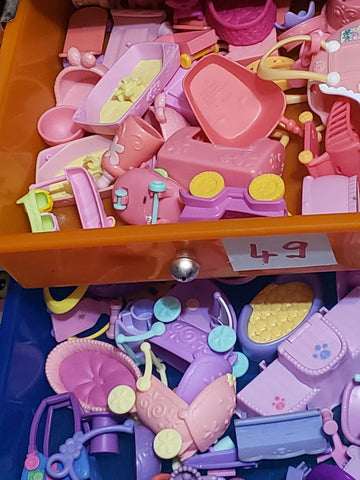 Littlest Pet Shop Lot 4 Random Pcs Cute Pink  LPS Accessories Authentic