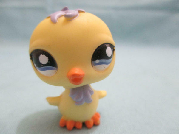 Littlest Pet Shop Chick Bird 2001 w/ Dark Blue Eyes Authentic LPS Dec10n
