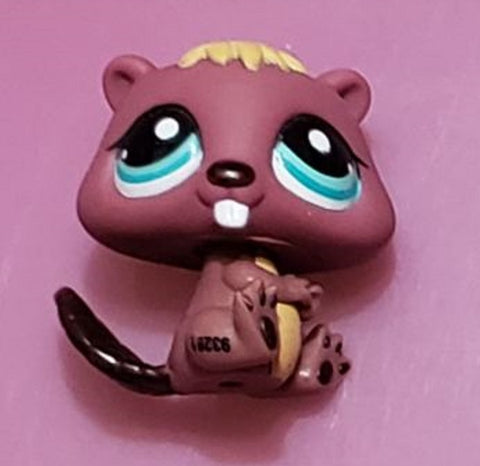 Littlest Pet Shop Fuzzy Beaver Plum Brown Blue Eyes 810 Blemished As Shown JUN3J86