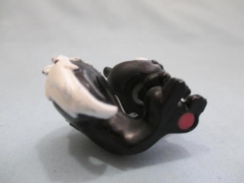 Littlest Pet Shop LPS 85 Squirrel Chipmunk Skunk Black White Authentic OCT26J