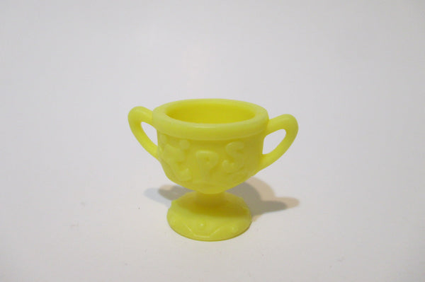 Littlest Pet Shop Yellow Small Trophy Accessory Feb24npo20