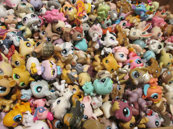 Littlest Pet Shop Lot 25 Random Blemished Damaged LPS Pets Figures Authentic SEE VIDEO