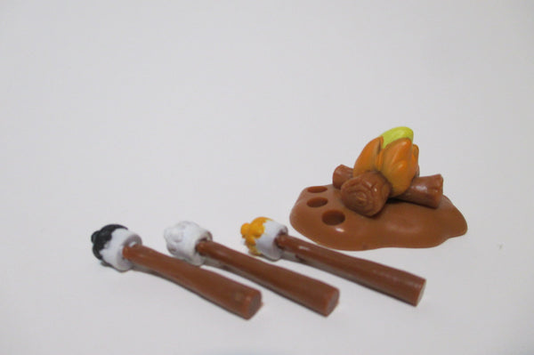 Littlest Pet Shop Rare Camping Marshmallow Accessory LPS Authentic Feb14ni