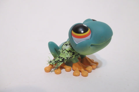 LIKE NEW Littlest Pet Shop Frog 264 with Original Scarf Accessory LPS Authentic APR25JI