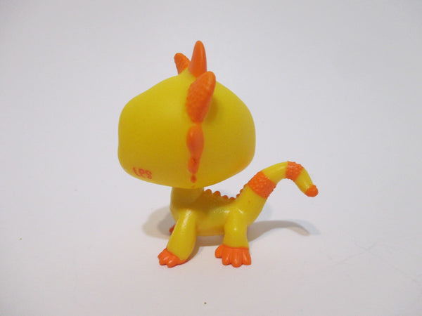 LIKE NEW Littlest Pet Shop G7 Gen 7 Wave 2 New Generation Iguana 83 Yellow Lizard Dragon New Edition Authentic LPS Feb24ni