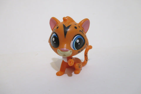 LIKE NEW Littlest Pet Shop 3886 Chad Chalmers Orange Black Spotted Leopard Cheetah Cat Authentic Nov14ni