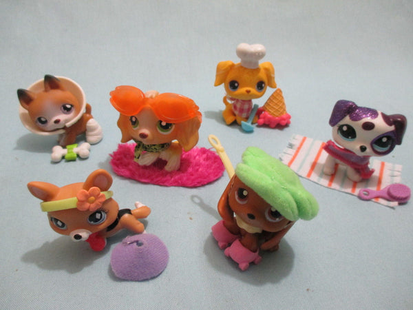 Littlest Pet Shop LPS LOT 4 pcs ( 1 Dog + 3 Clothing Accessories ) LPS RANDOM GIFT 100% Authentic SEE VIDEO