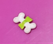 Littlest Pet Shop White Bone with Green Bow Food Accessory Dog Treat Authentic Lps Oct21ni
