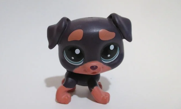 LIKE NEW Littlest Pet Shop Dobermann 4-180 Puppy Dog Authentic LPS Nov1npo80