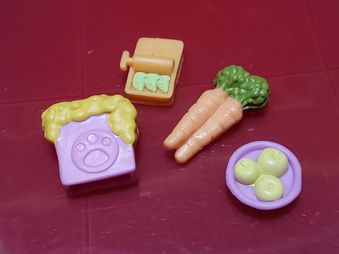 Littlest Pet Shop Lot of 4 Carrot Apple Tuna Food Fruit Accessories Set Authentic LPS MAY6J