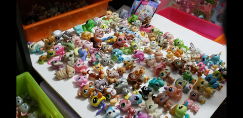 Littlest Pet Shop Lot of 100+ Pets Authentic LPS Comes as Shown APR17A SOLD AS IS  SEE VIDEO WW