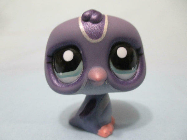 LIKE NEW Littlest Pet Shop Penguin 1085 Dark Purple With Blue Eyes Authentic Oct26ni