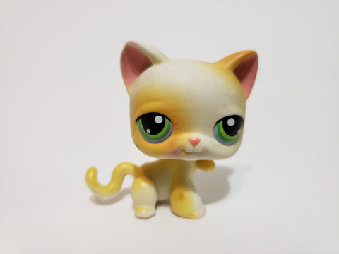 Littlest Pet Shop Shorthair Cat Paw Up Cream White and Yellow 73 Authentic Lps Blemished As Shown May23ni86