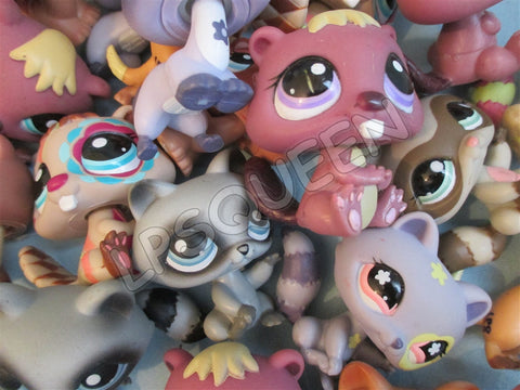 LITTLEST PET SHOP Lot 3 Random Forest Animals Ferret Raccoon Beaver Squirrel Bunny Authentic