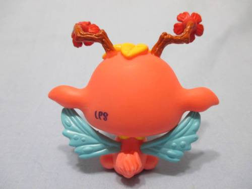 LIKE NEW Littlest Pet Shop LPS Majestic Masquerade Fairy Orange Blue Eyes 2832 Authentic DEC08J