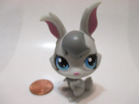 LIKE NEW Littlest Pet Shop New Generation 3293 Gray Bunny Authentic Lps New Edition Authentic Hasbro LPS Dec03n