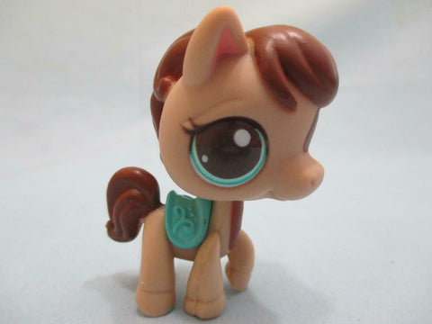 LIKE NEW Littlest Pet Shop 2666 Tan Caramel Horse Pony w Aqua Eyes Authentic OCT20J NN