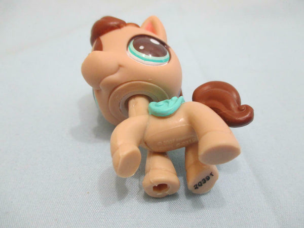LIKE NEW Littlest Pet Shop 2666 Tan Caramel Horse Pony w Aqua Eyes Authentic OCT20J NN